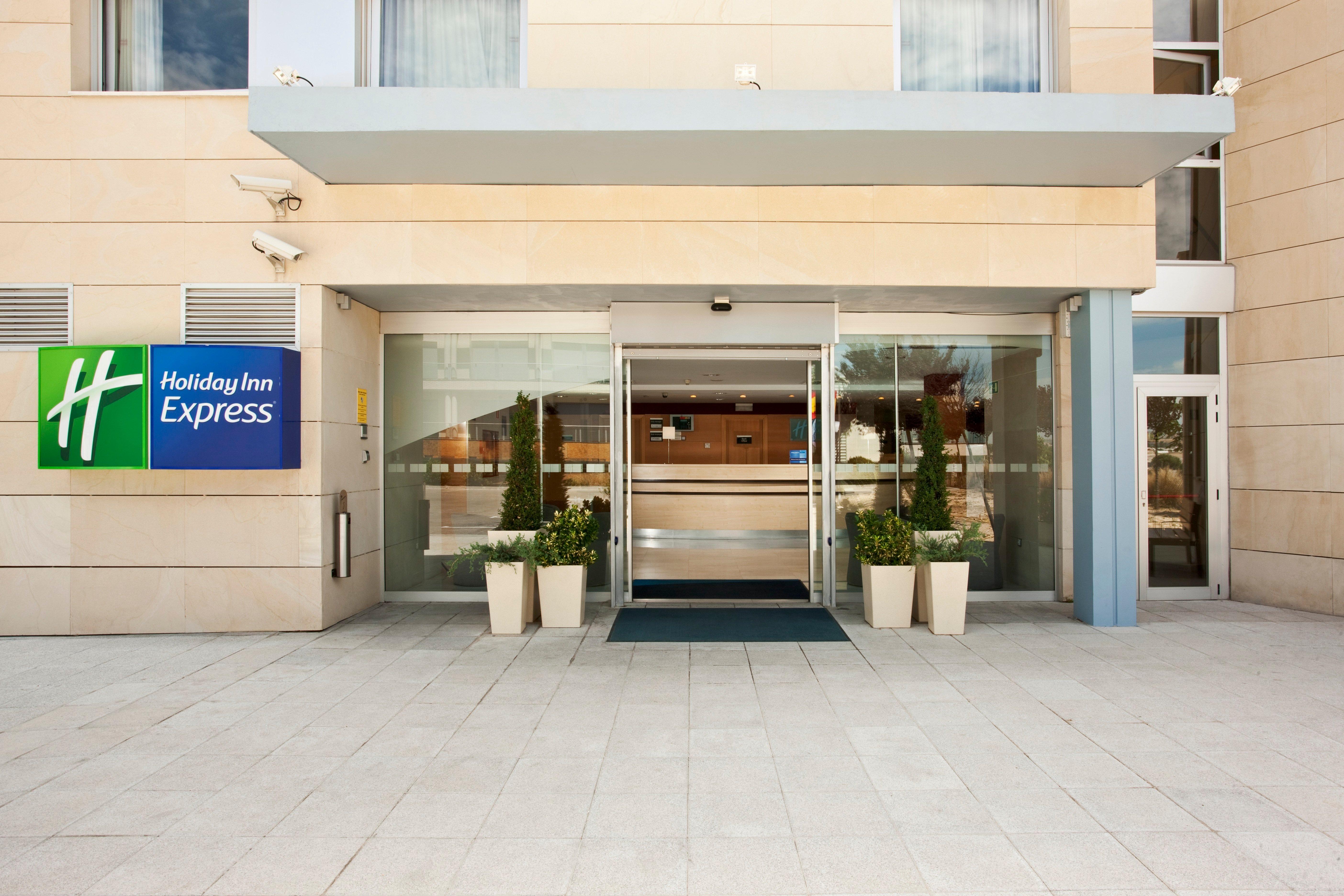 Hotel Holiday Inn Express Madrid-Rivas By Ihg Exterior foto