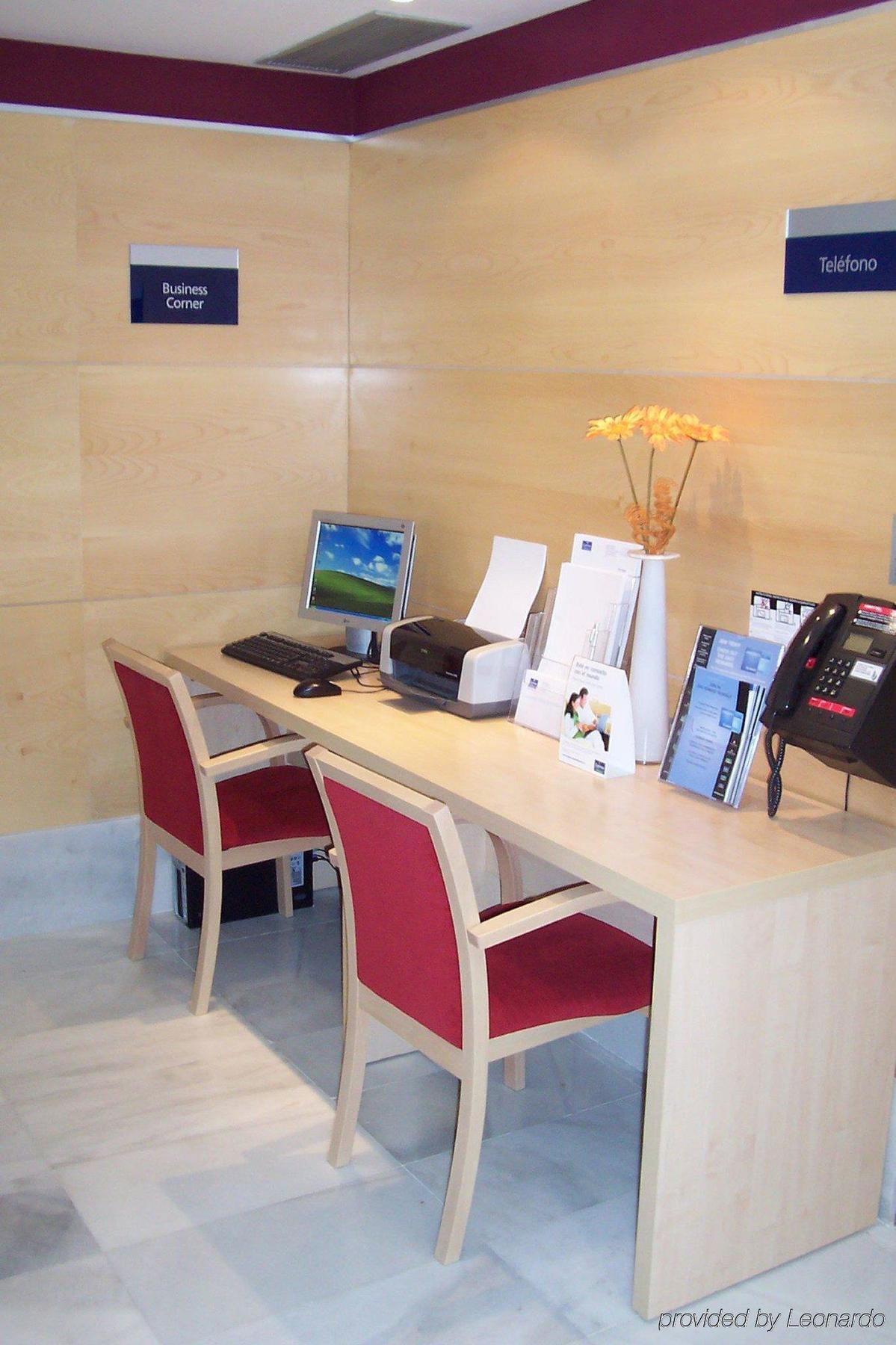Hotel Holiday Inn Express Madrid-Rivas By Ihg Exterior foto